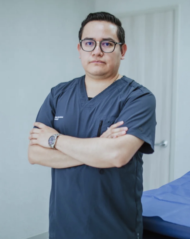 Dr. Hugo Rivera Astorga - Cirujano Urólogo Especialista